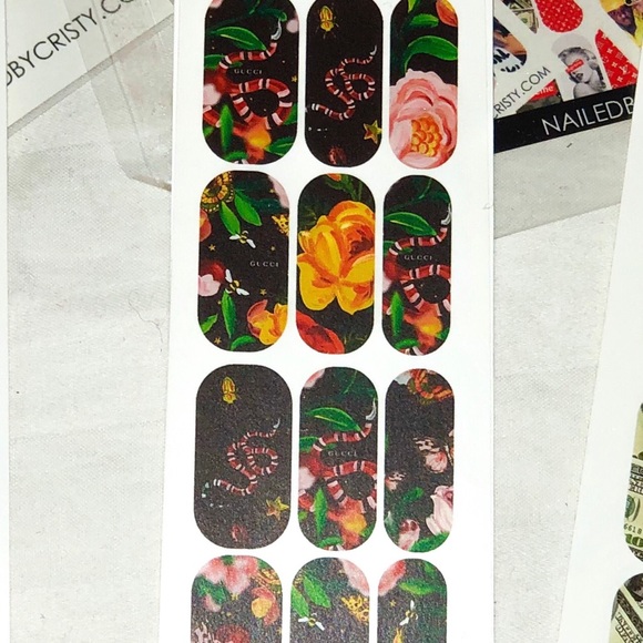 Nail decorating custom designs “Gucci Garden” - Picture 2 of 7